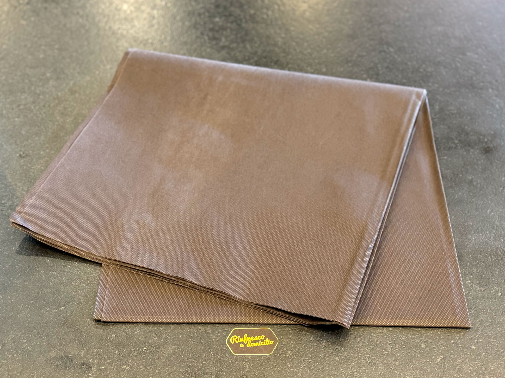 Tovaglie TNT Testa di Moro (140 x 140 cm)