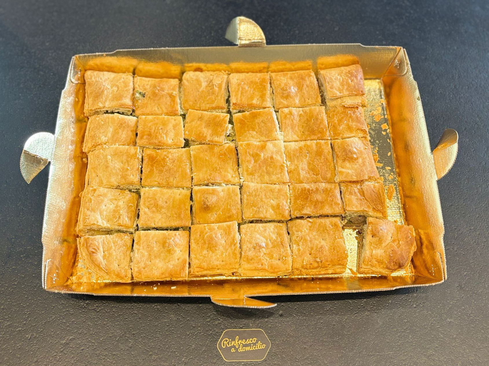 Rustica funghi e salsiccia