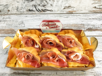 Cornettini salati crudo